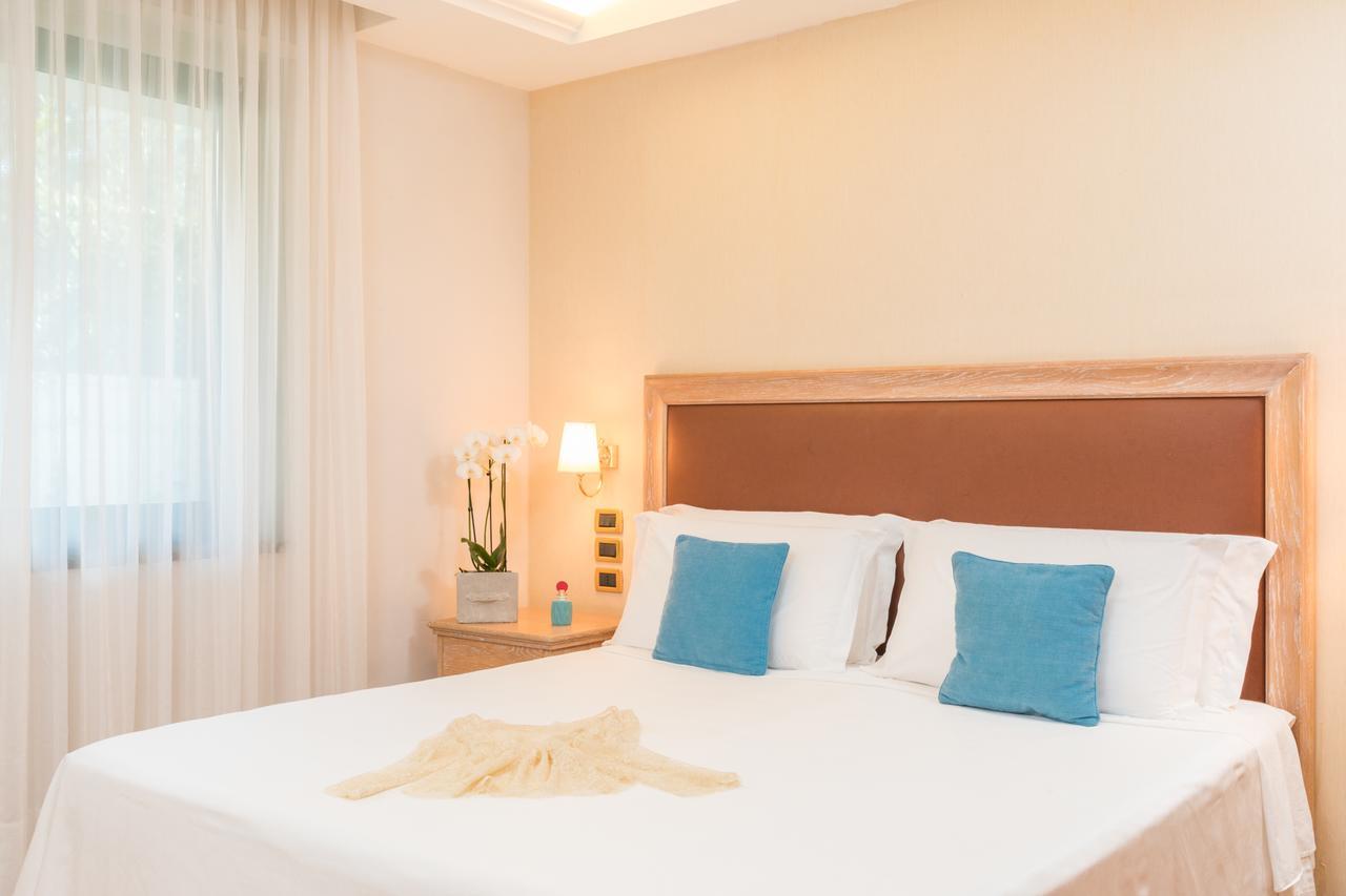Oleandri Resort Paestum Exterior photo